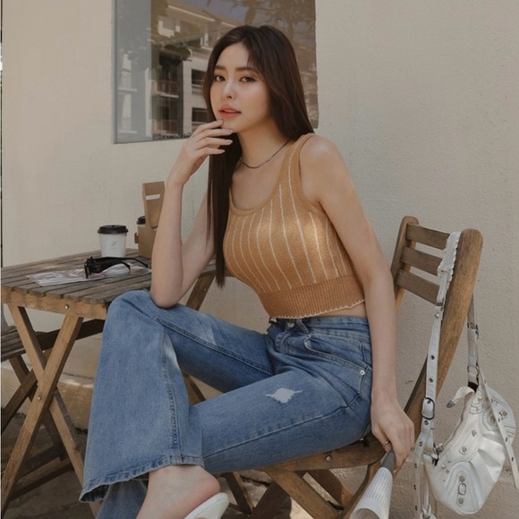 NEW! AIR SPACE Simple Knit Vest - Picture 2 of 6